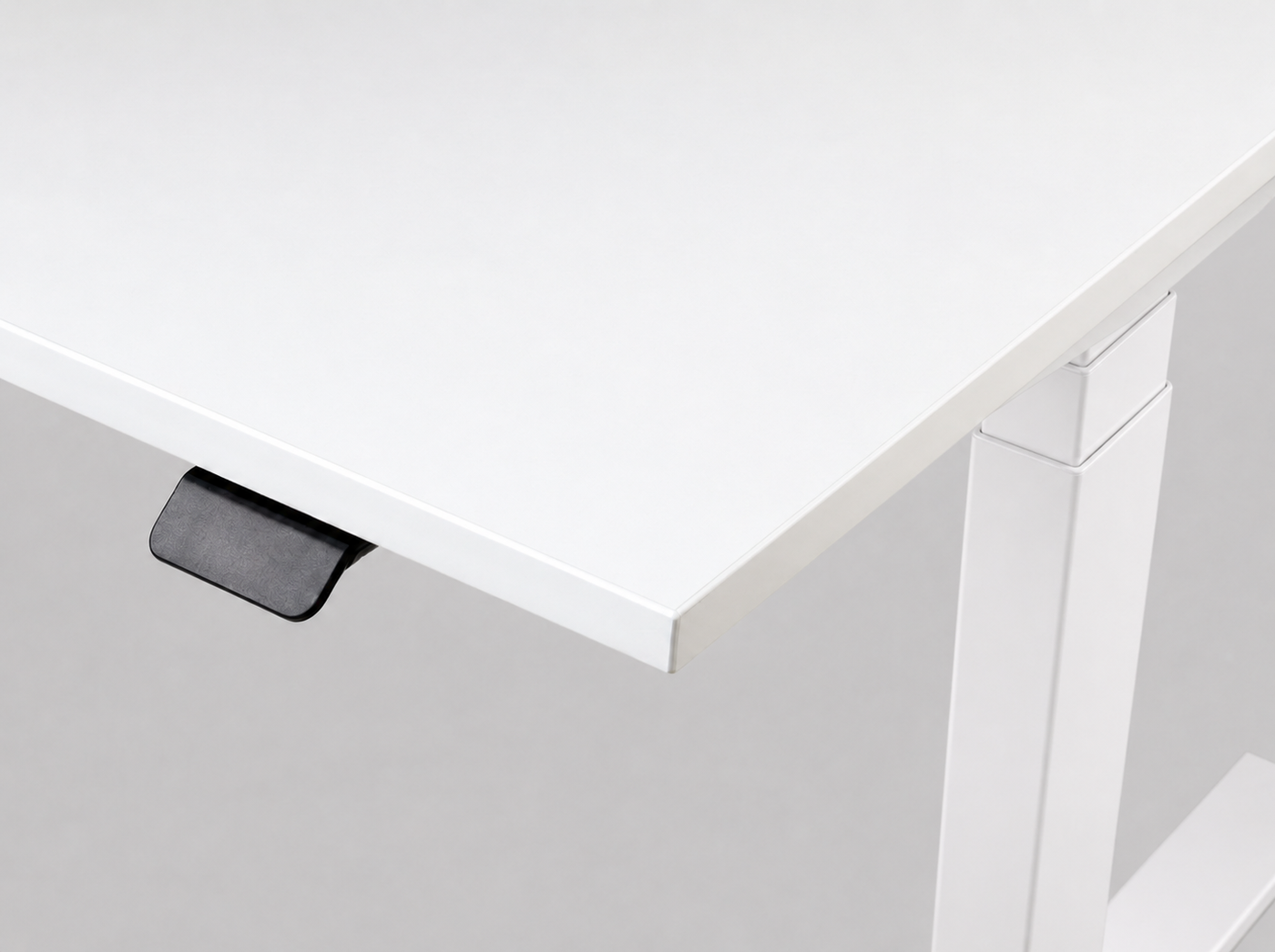 Detroit Desk
