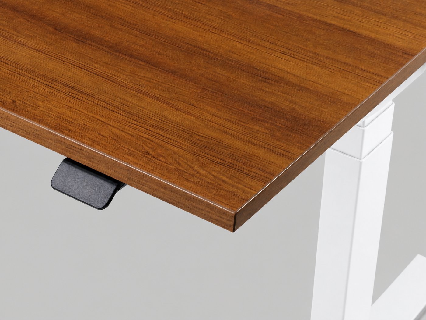 Detroit Desk