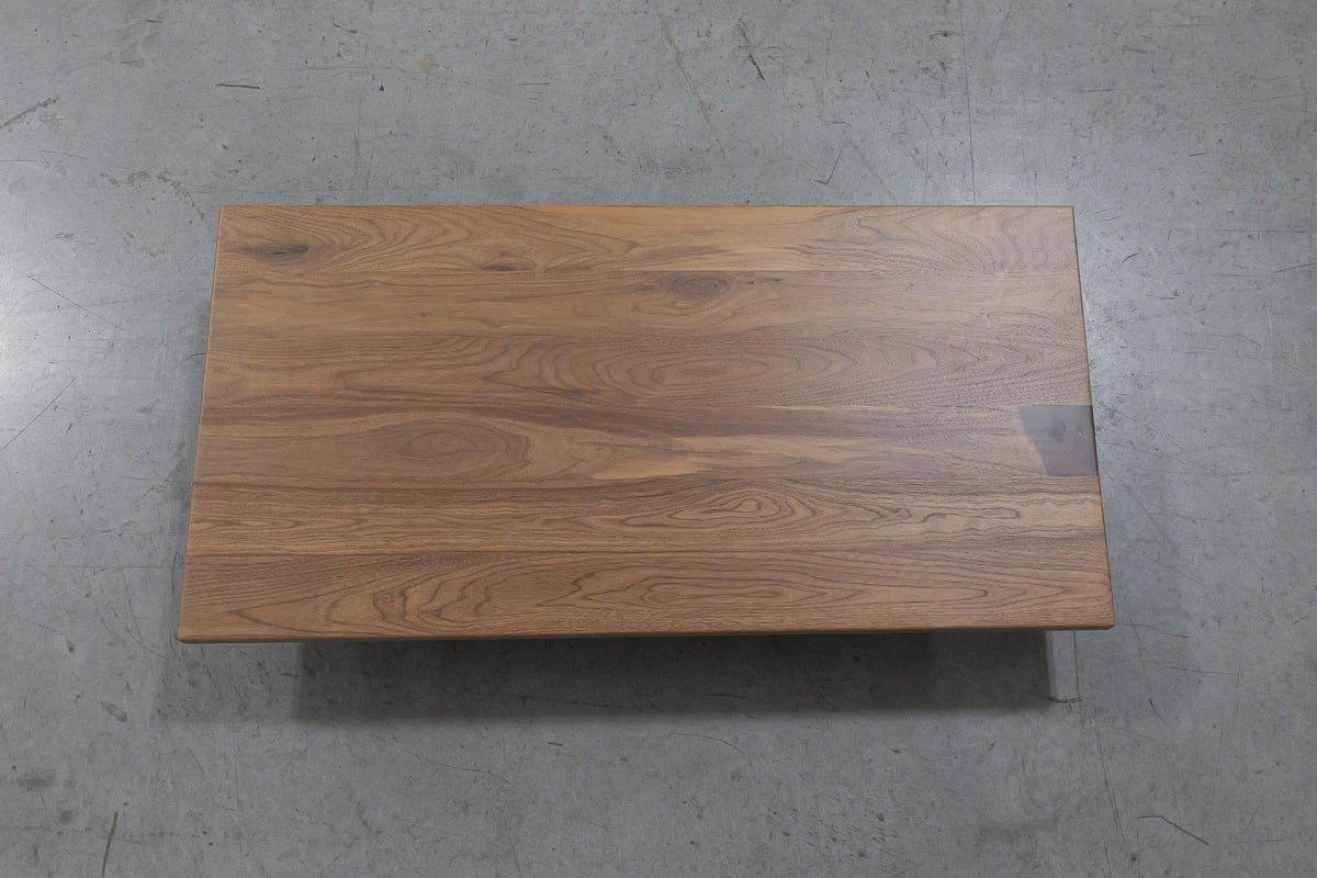 Walnut top No. 30