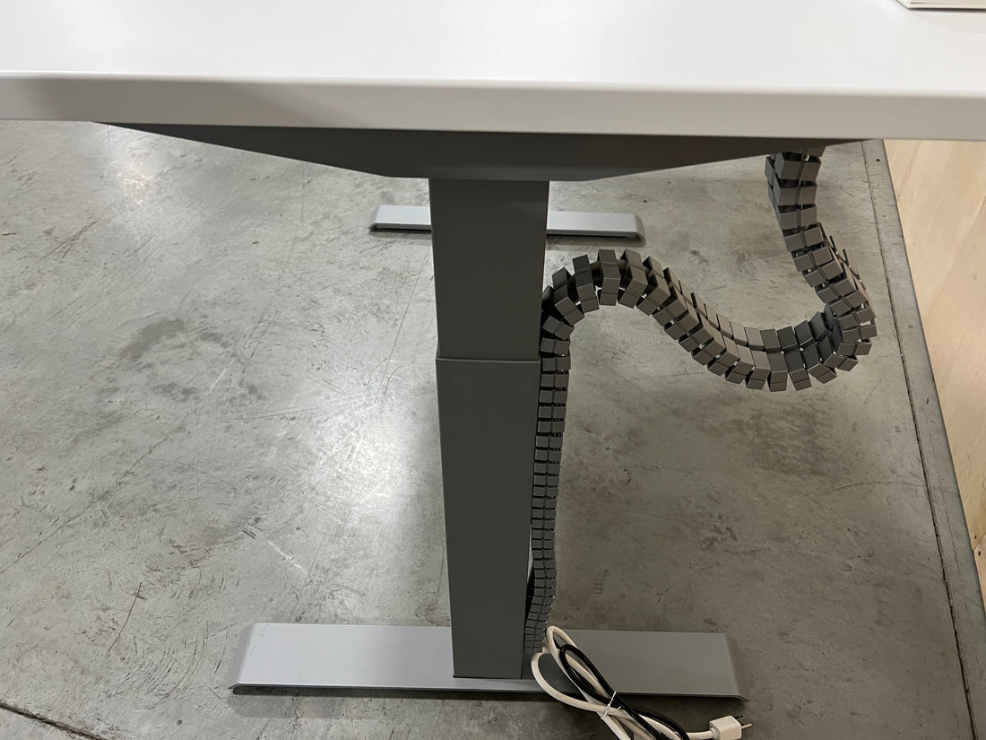 Free Spring Desk